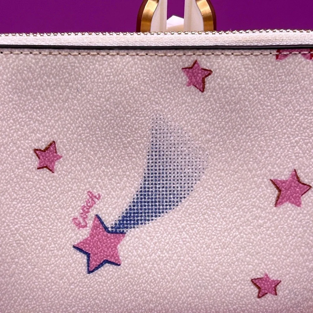 Coach Corner Zip Wristlet White Pink Shooting Star Celestial Martini Charm - Picture 5 of 15